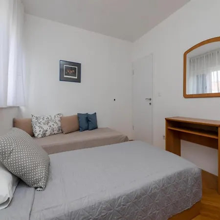 Sweet Memories - Two Bedroom With Balcony A2 - St アパート スペタル