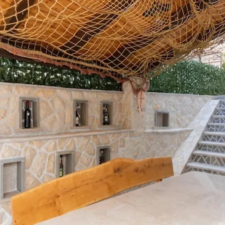 Sweet Memories - Two Bedroom With Balcony A2 - St Apartment Supetar